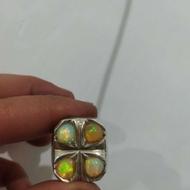 انگشتر نقره دست ساز سنگ اوپال آتشین بی نظیر تک فروشی