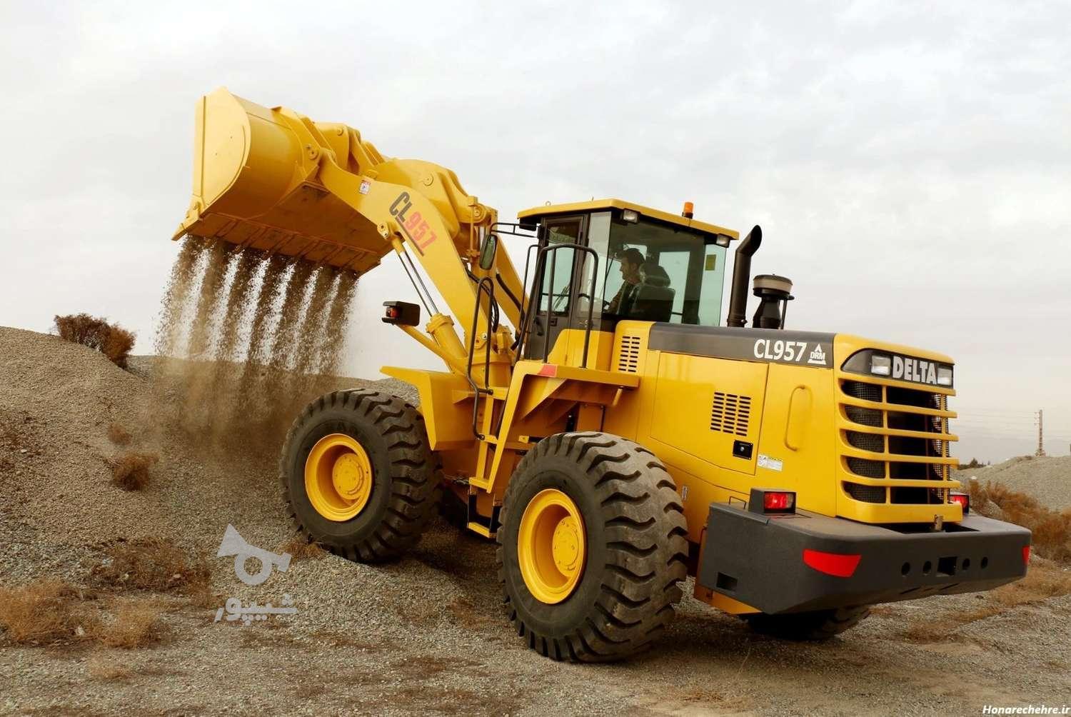 راننده لودر کاملا ماهر هستم دنبال کار هستم - یوسف محمدی