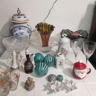 تعدادی ظروف آنتیک و قدیمی