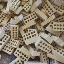 آجر دامغان و انواع سنگ هزاره برا کف