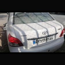 تویوتا 2010 سفید معاوضه دارم