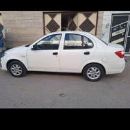 ساینا s دنده در حد صفر 402 کارکرد واقعی 12000