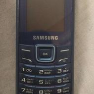 گوشی سامسونگ ساده به همراه شارژر فابریک