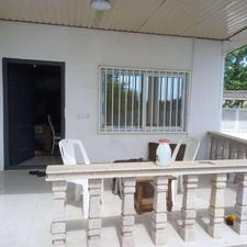 فروش زمین مسکونی باغی 1800 متری با بنای نوساز