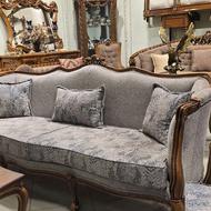 فروشنده مبلمان