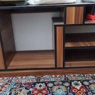 میز تلویزیون چوبی کاملا سالم