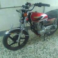 موتور سیکلت همتاز