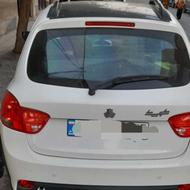 کوییک R سفید مشکی فقط تعویض با وانت پراید 1400 به بالا