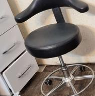 صندلی جک دار در حد نو