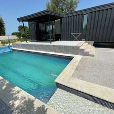 فروش ویلا و استخر با باغ مشجر و زمین تنیس در جاده دریا ساری