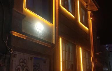 خانه دوطبقه در قلب مرکز شهر ورامین