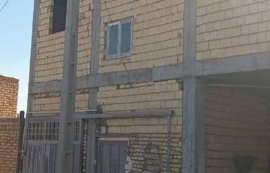 منزل مسکونی واقع در سده لنجان