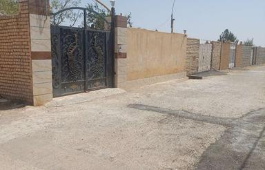 چهار دیواری زمین مسکونی طرح هادی در روستای پروانه