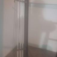 فروش کتیبه پرده سفارشی کار شده به همراه سه تا میل پرده سفید.