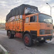 راننده پایه یک کار با تک بیدماغ