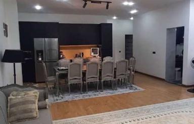 خانه ویلایی 235 متری ، 3 خواب ، در خیابان نور لوکیشن عالی