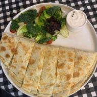 نیرو جوان وفعال در فست فود