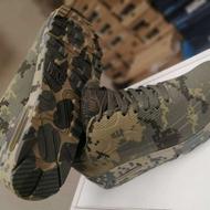 کتونی اورجینال چریکی