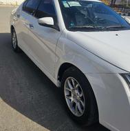 دنا پلاس 1403 سفید