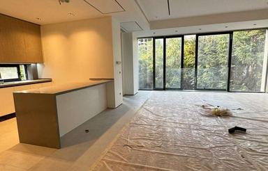 حکمت 125 متر نوساز طبقات بالا لابی من