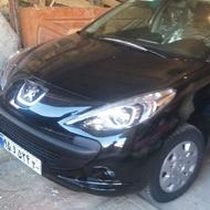 تازه تحویل گرفتم تو پارکینگه