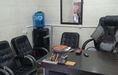 مغازه دو نبش