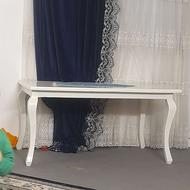 فروش میزنهار خوری 6 نفره عکس از صندلی ها نداشتم