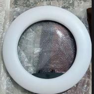 رینگ لایت 170وات نو. استفاده نکردم وفقط ازپایش استفاده کردم