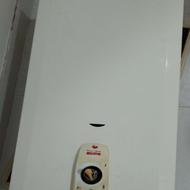 ابگرم کن دیواری سالم