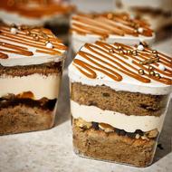 سفارش انواع کیک و کوکی برای کافه ها و مراسمات شما