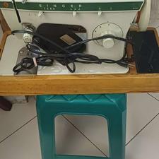 چرخ خیاطی سینگر قدیمی مدل 242 چمدانی