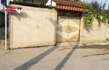 نزدیک به مرکز شهر نانوایی هایپر مارکت