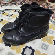 یک جفت کفش نیم پوت