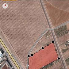 لب جاده کمربندی