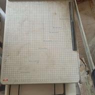 کاتر کاغذ سایز A3