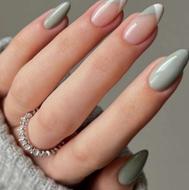 کاشت ناخن حرفهای