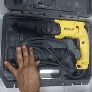 دریل چکشی سه حالته دیوالت