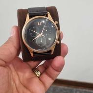 ساعت مچی هم ست فروخته میشه هم تکی