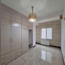 100 متری در کریم آباد فول امکانات 