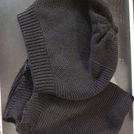 شالگردن کلاه کج