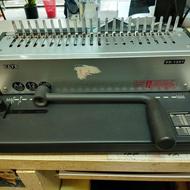 دستگاه فنر زن جزوه پلاستیکی