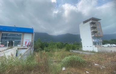 630 متر زمین تجاری بر اصلی با بهترین موقعیت