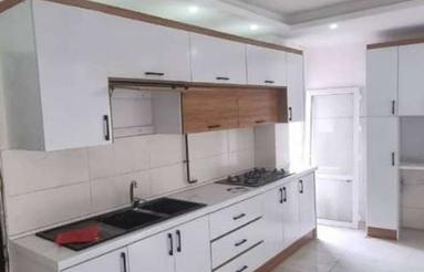 آپارتمان 150متر فول امکانات طبقه چهار پارکینگ تک ریموت