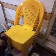 4 عدد صندلی پلاستیکی