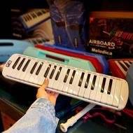 ملودیکا بولرا