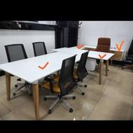 میز مدیریت و کنفرانس