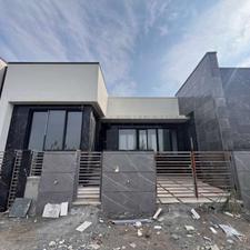 ویلا استخردار 200متری سرخرود