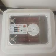 دستگاه جوجه کشی 96تایی ایزی باتور2