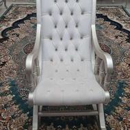 صندلی راک.کرم رنگ