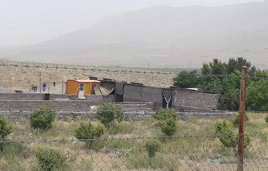 دامداری ، کارگاه تولیدی ،انبار